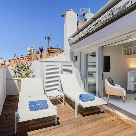 By Le Yaca Aparthotel